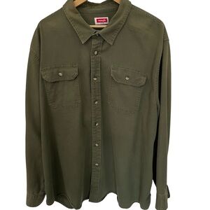 Class Wrangler Button Up - Olive Green